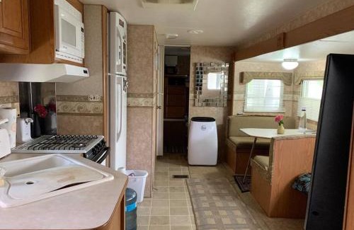 La Laguna Casa | Cabaña y Camper, en la laguna