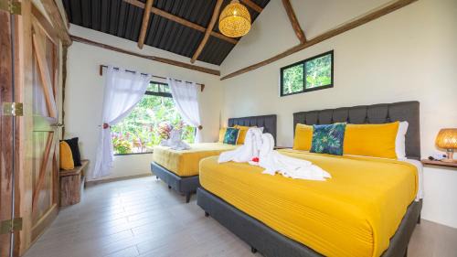 Penas Blancas Casa | Cabañas Caeli, El Toucan, Peaceful Rainforest Retreat with Stunning Views