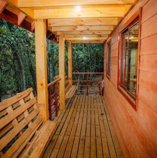 Casa de Lata Chalet De Esquí | Cabañas El Mirador de Recinto