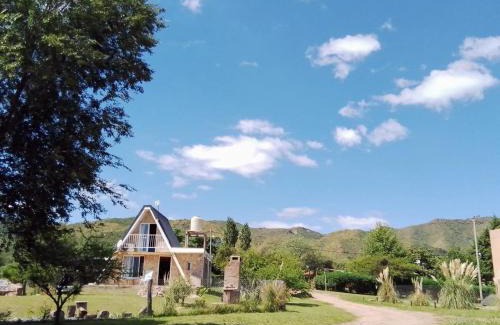 Dr. Enrique Zarate Chalet De Esquí | Cabañas Jazmines del Lago