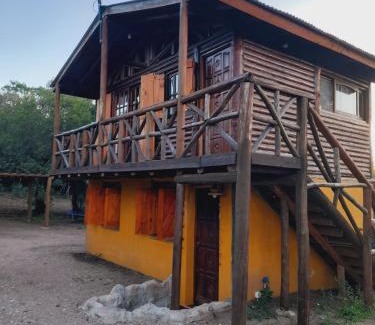 Ischilin Casa | Cabañas PLÉYADES