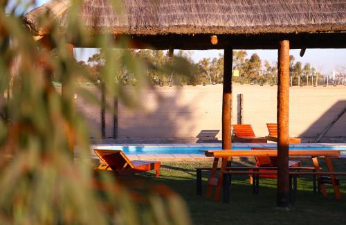 Las Compuertas Chalet De Esquí | Cabañas Willy Azul con pileta climatizada y parque en Mendoza
