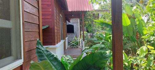 Chilon Hotel | Cabañas Yax-ha