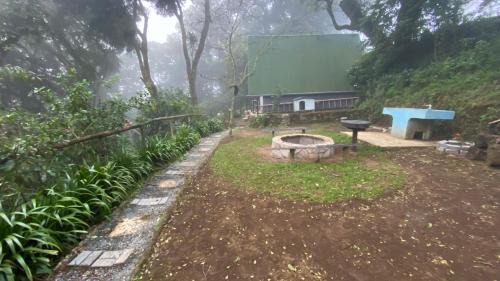 San Mateo Milpas Altas Casa | Cabañita del bosque de la cumbre de san Bartolo Milpas Altas