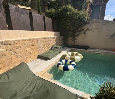 Cadenet Cama Y Desayuno | CaBaNa 52 La chambre Proche Lourmarin