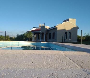 Villa Parque Siquiman Casa | Cabana Cala - Mirador de las sierras.