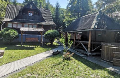 Zetea Casa | Cabana Cerbul de Aur Sub Cetate (Lacul Zetea)