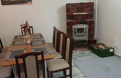 Petrosani Casa | Cabana Claudia