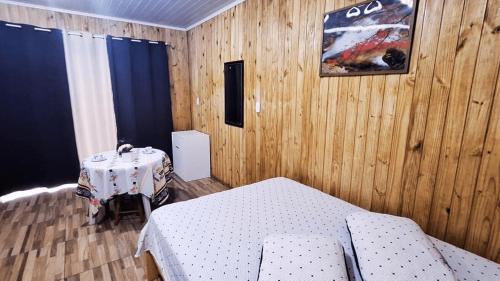 Osorio Casa | Cabana Cristal ll Campestre Em Sítio ll Wi-Fi Nômade Digital ll Táxi Fácil II Forno Microondas ll Quiosque Churrasqueira ll 6km da Estrada do Mar ll 8,1Km Prefeitura II 7,2Km UFRGS Litoral II 12km do Morro da Borrusia e das Praias Tramandai