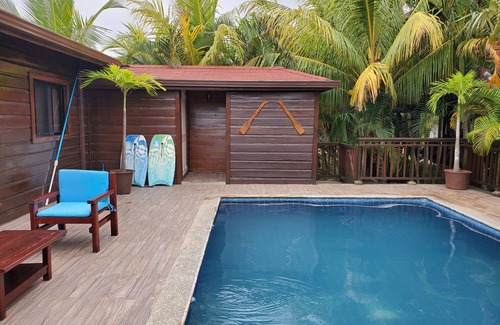San Juan Cabina | Cabana de verano ,piscina ,lago y playa