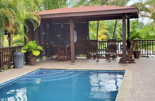 San Juan Cabina | Cabana de verano ,piscina ,lago y playa