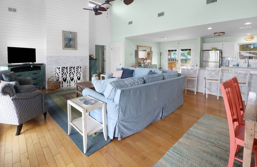 Port St. Joe Casa | CABANA DEL SOL IS A 2BD/2BA GULF FRONT W/AMAZING VIEWS, 2 SCREEN PORCHES!
