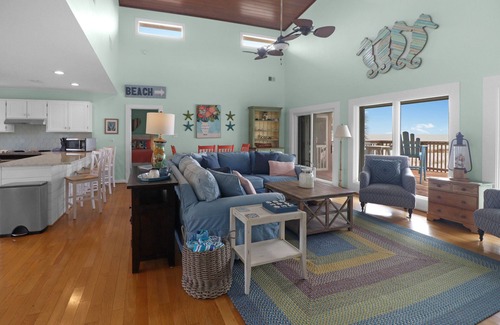 Port St. Joe Casa | CABANA DEL SOL IS A 2BD/2BA GULF FRONT W/AMAZING VIEWS, 2 SCREEN PORCHES!