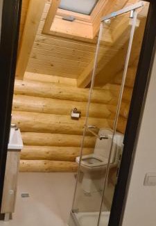 Borsa Casa | Cabana Deluț