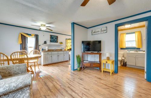 Concan Casa | Cabana Luna Cabin with Deck, Swing and Fire Pit!