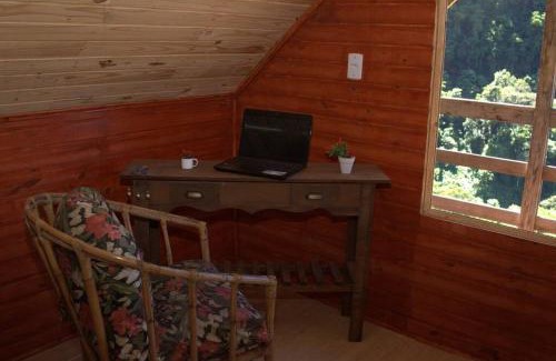Rolante Chalet De Esquí | Cabana na Montanha com vista para Cascata SãoJudas