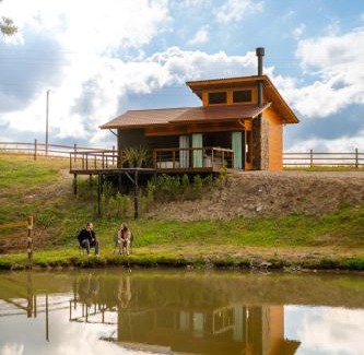Bom Retiro Chalet De Esquí | Cabana na Serra - Hidro, Lareira e Privacidade