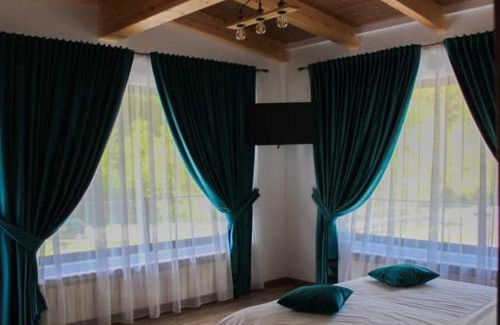 Borsa Casa | CABANA NEMTUCU
