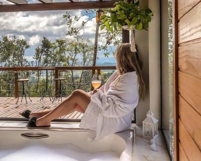 Bom Retiro Chalet De Esquí | Cabana Romântica na Serra com Hidro, Lareira, Lagos e Trilhas