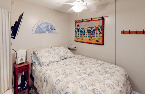 Carolina Beach Hotel | Cabana Suites Comfort
