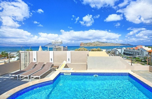 Agia Marina Villa | Villa en Agia Marina con 4 habitaciones, capacidad 8