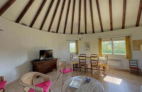 Saintes-Maries-de-la-Mer Casa | Cabane de Gardian 6 pers, nature, animaux admis, parking - FR-1-475-186