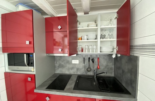 Esparron-de-Verdon Cabaña | Cabanon de Naïs T2 with terrace and private access to Lake Esparron de Verdon