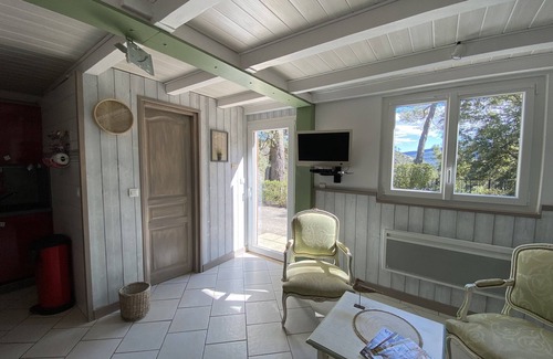 Esparron-de-Verdon Cabaña | Cabanon de Naïs T2 with terrace and private access to Lake Esparron de Verdon