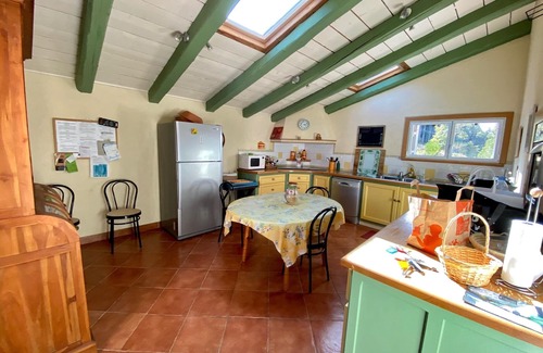 La Salvetat-sur-Agout Casa | Propiedad cerca de un lago, rodeado de naturaleza, 10 dormitorios, 20 personas, tranquilo