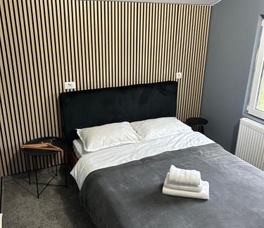 Bran Cabina | Cabanute Luca Ama Bran