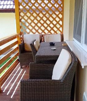 Poiana Teiului Casa | Cabanute pitoresti Poiana Largului
