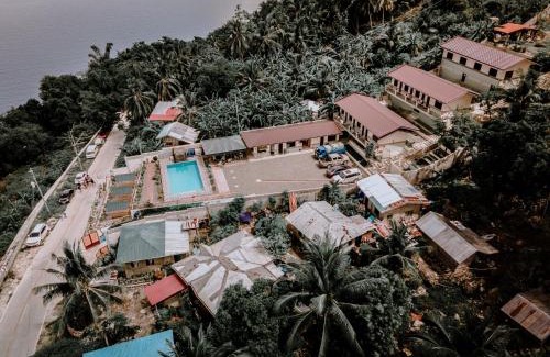 Aloguinsan Complejo | CabCali Ocean View Resort
