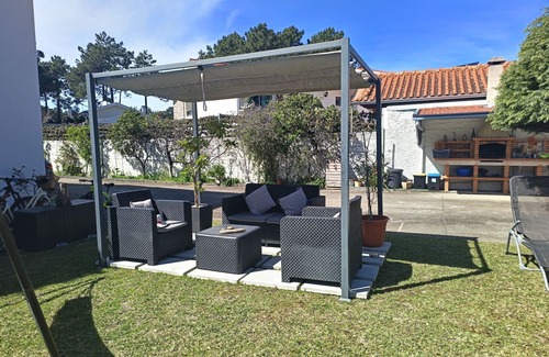 Darque Chalet De Esquí | Cuero Seaside GuestHouse -HABITACIÓN JUNTO AL MAR