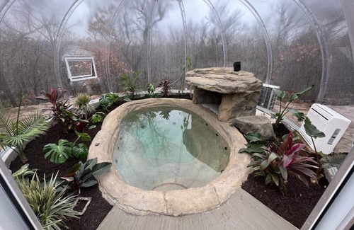 Bridgeport Cabina | CampQYB- Modern Lux Rustic Cabin, Hot Tub, FirePit, Games