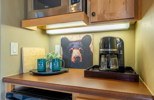 Powell Butte Casa | Cabin 15 - Luxury Sage Escape Cabin- Brasada Ranch I Hot Tub I Golf