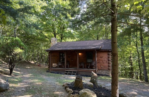Stanardsville Cabina | Cabin #2 - Granny B`s | 2 Bed, 1 Bath