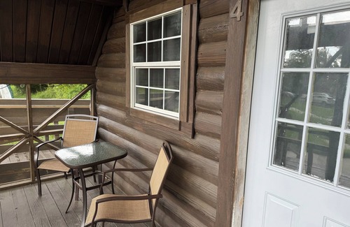 Crown Point Cabina | Cabin 3 and 4
