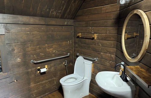 Crown Point Cabina | Cabin 3 and 4