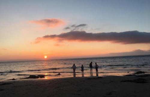 Llwyngwril Chalet De Esquí | CABIN 8 Pet friendly Family glamping Seaview