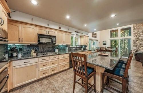 Dogwood Mountain Casa | Cabin At The Creek Family Fun Starts Here!