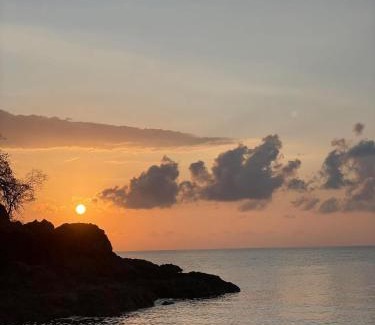 Lobo Casa | CABIN C at Bigang Munti Beach Resort
