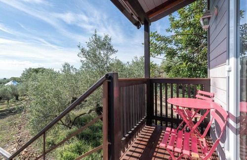 Camarles Cabina | Cabaña 'Casa Arbol ' con vistas al mar, piscina compartida y Wi-Fi