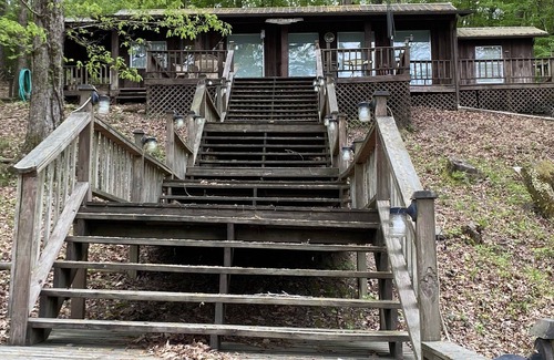 Lawson Cabina | Cabin El Dorado, AR