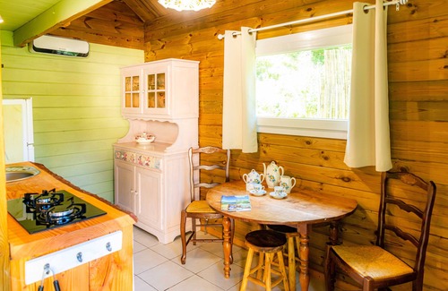La Salvetat-sur-Agout Cabina | Cabin in the woods, breathtaking view of the Monts de Lacaune