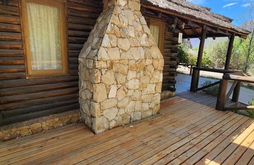 Potrerillos Cabina | Cabaña en Protrerillos cercana al rio Mendoza