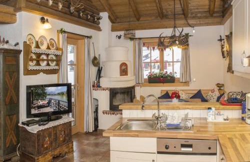 Seefeld in Tirol Casa | Cabin in Seefeld near Ski Slopes & Mountains
