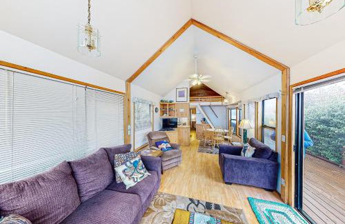 Brookings Casa | Cabin in the Clouds