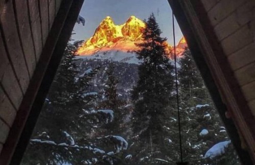 Bagvdanari Casa | Cabin in the forest, near to ski lift, provide breakfast and dinner