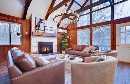 Locust Lake Village Casa | Cabin in the Woods