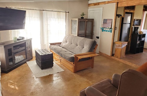 Bandera Cabina | Cabin in the Woods🦌/ Stars🌠/HOT TUB🔥